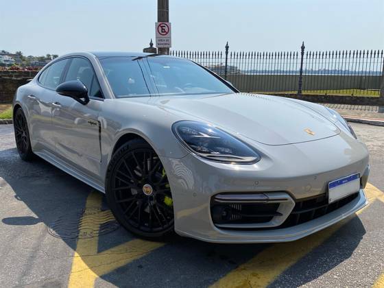 PORSCHE PANAMERA 2.9 V6 E-HYBRID 4 PDK PORSCHE PANAMERA 2.9 V6 E-HYBRID 4 PDK